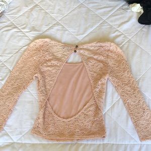 Open back pink lace shirt